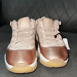 Womens air Jordan 11 retro